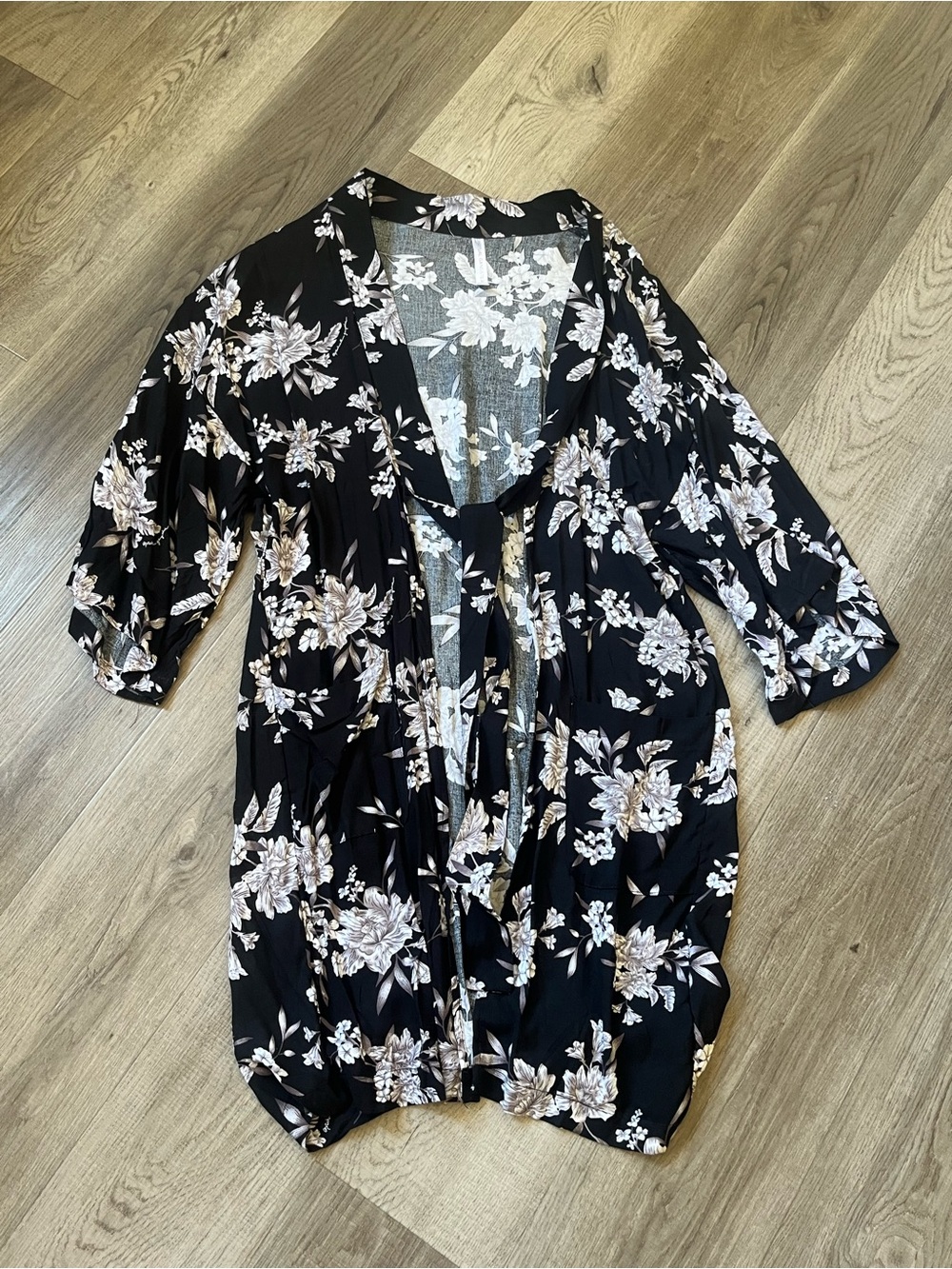 Spiritual Gangster Kimono. New.